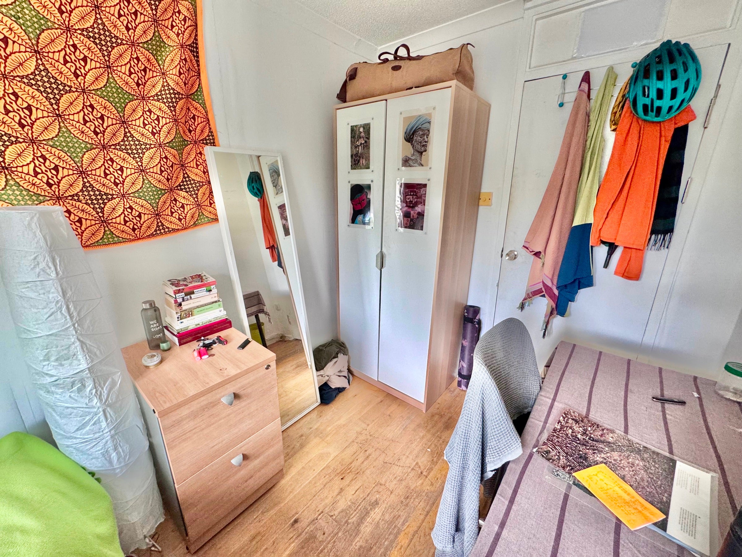 Room Goodinge Close in London