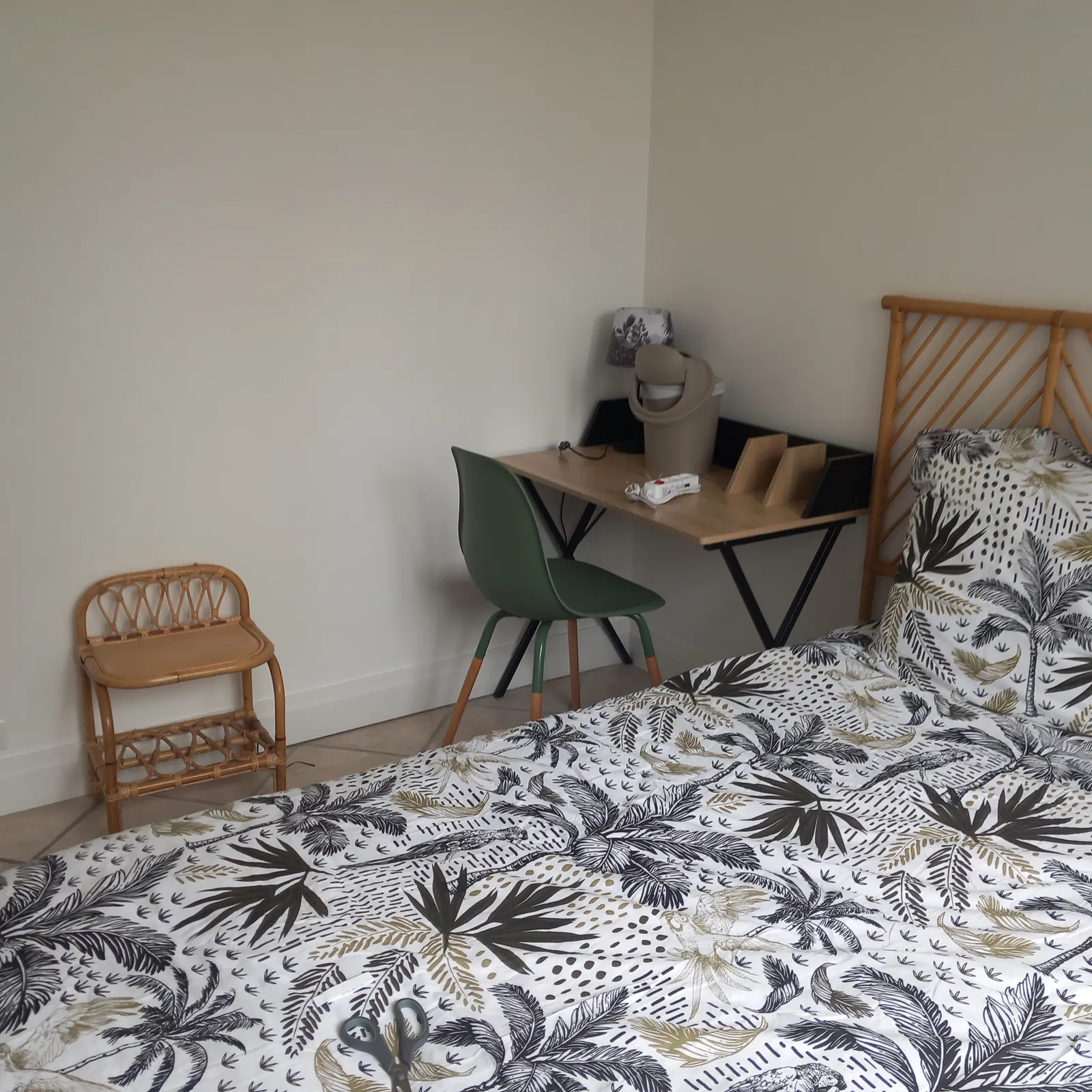 Room Avenue Claude Debussy in Senlis