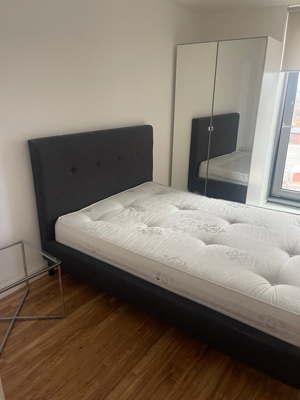 Room Michigan Avenue in Salford