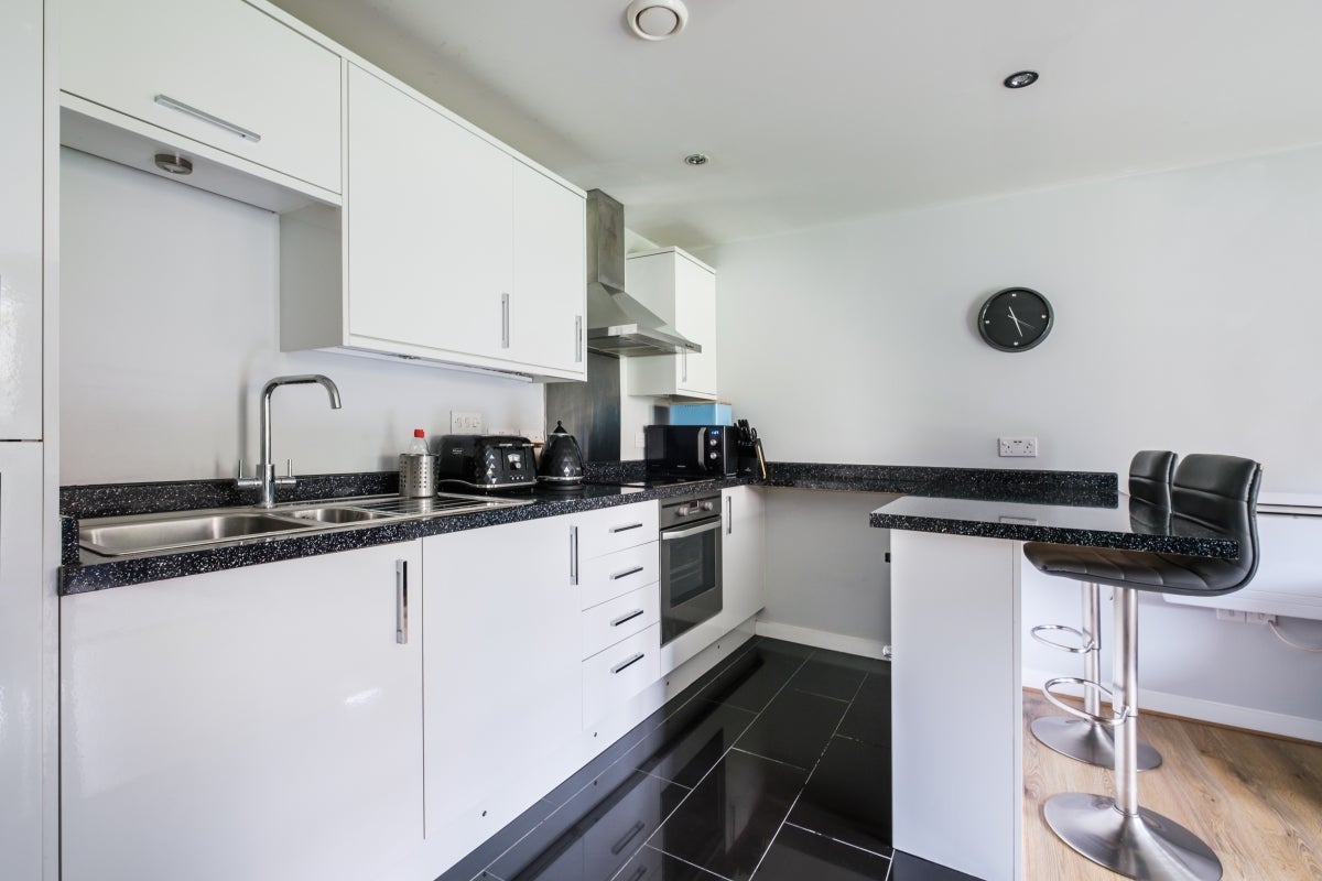 Flat Durnsford Road in Greater London