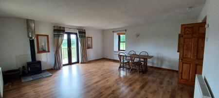House B825 in Dykehead