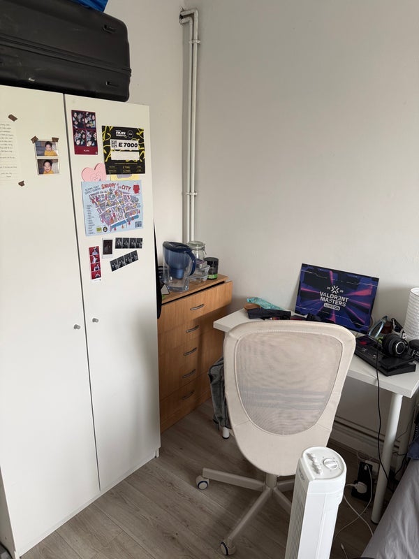 Room Ashford Street in Greater London