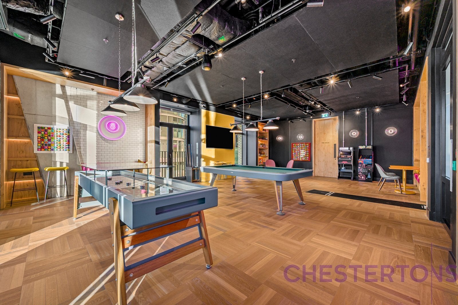 Flat Charter Street in Greater London