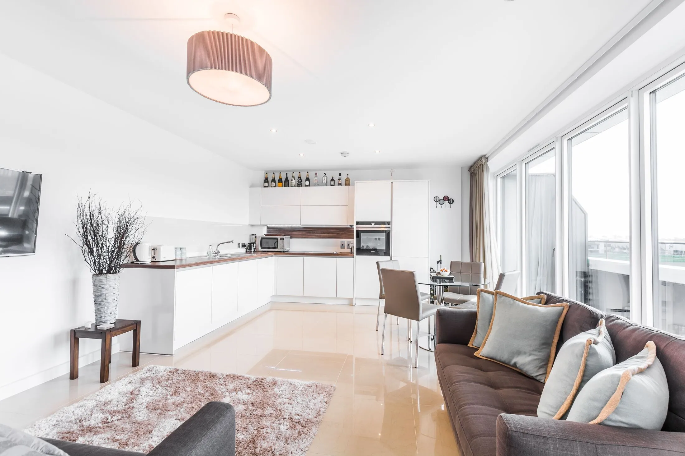Flat Abercrombie Road in Greater London