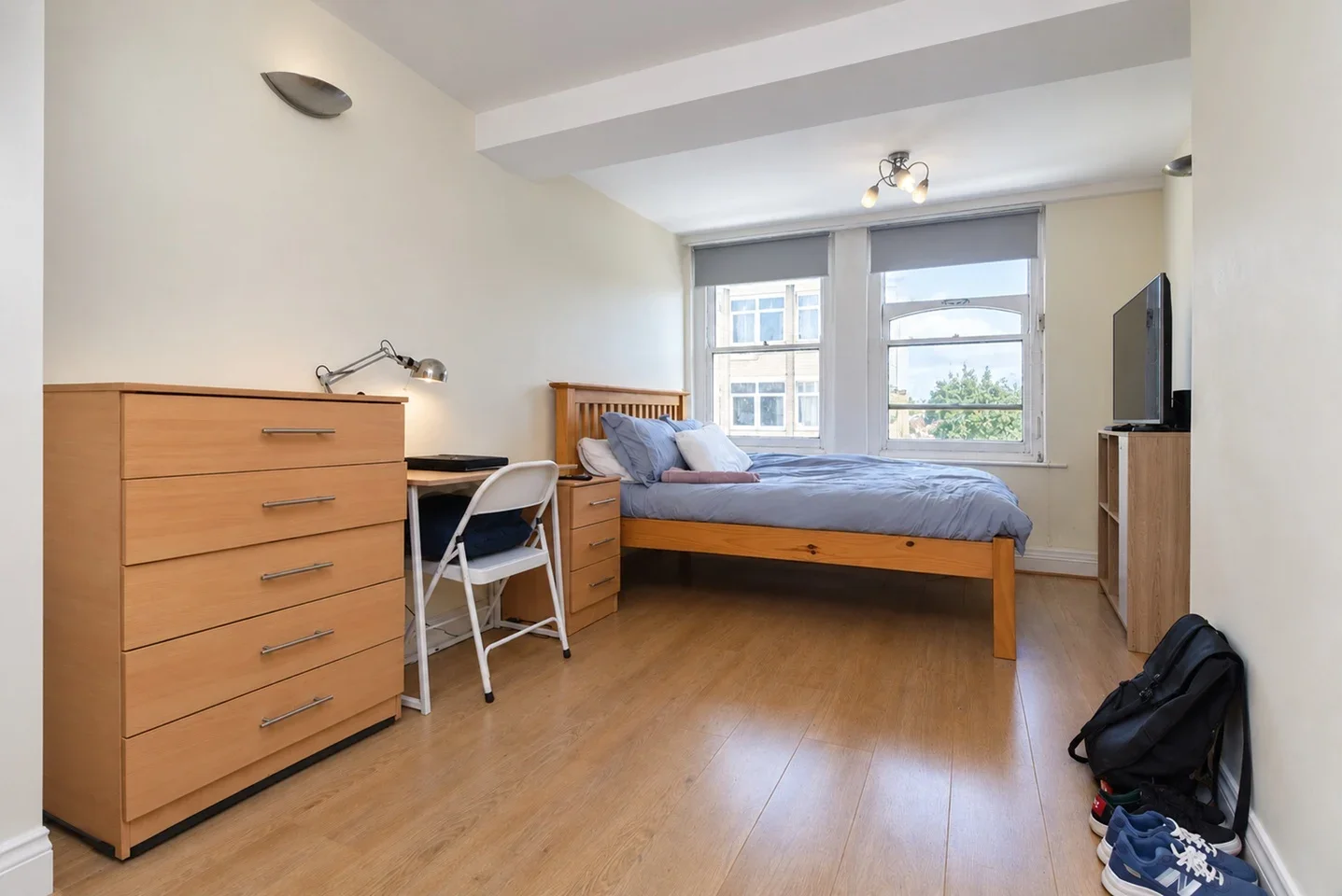 Flat Goswell Road in City of London