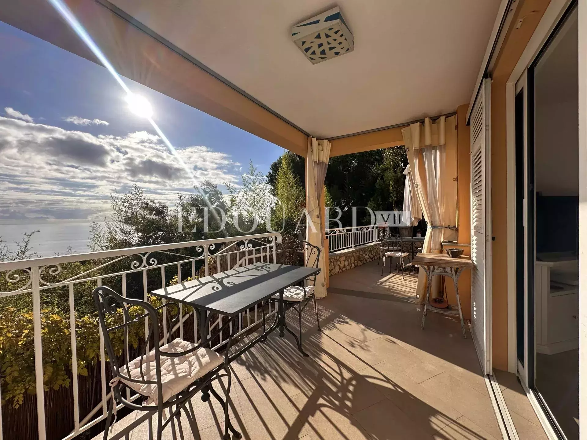 Appartement Avenue du Serret à Roquebrune-Cap-Martin