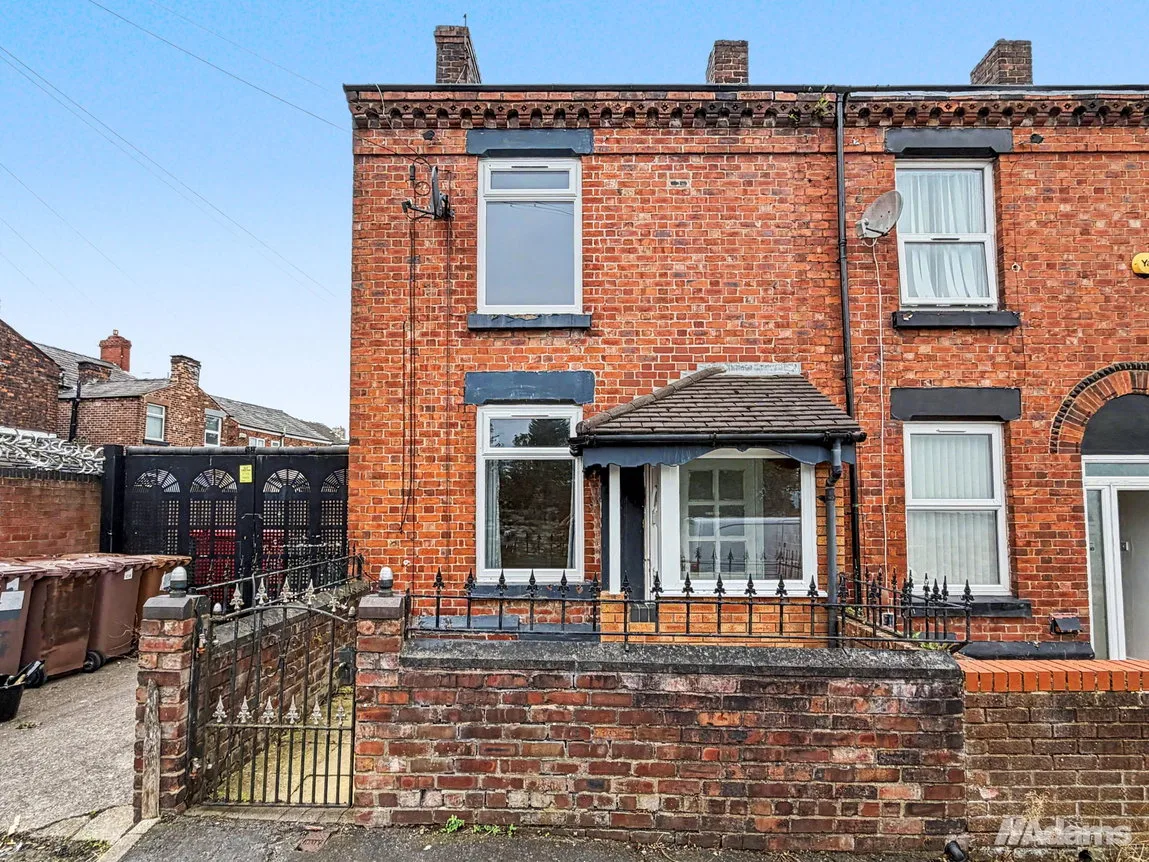 House Epsom Street in St Helens
