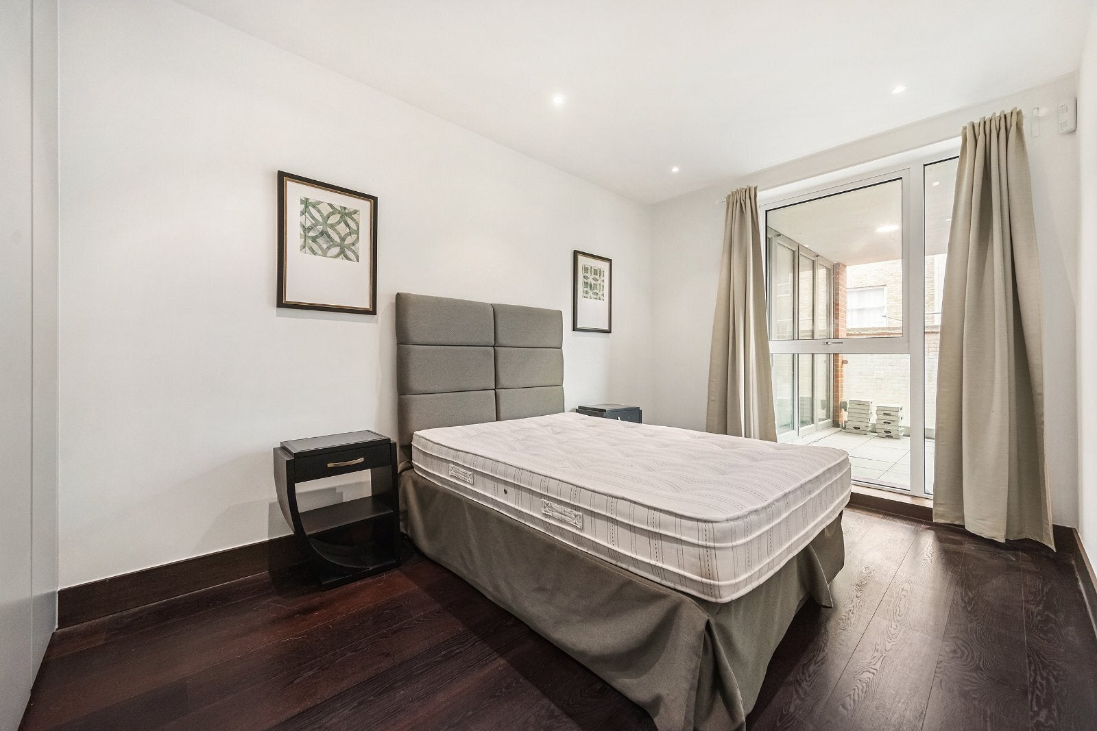 Flat Logan Place in Greater London