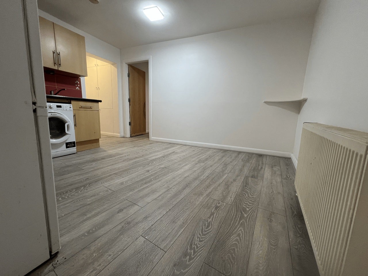 Flat Brooksby's Walk in Greater London