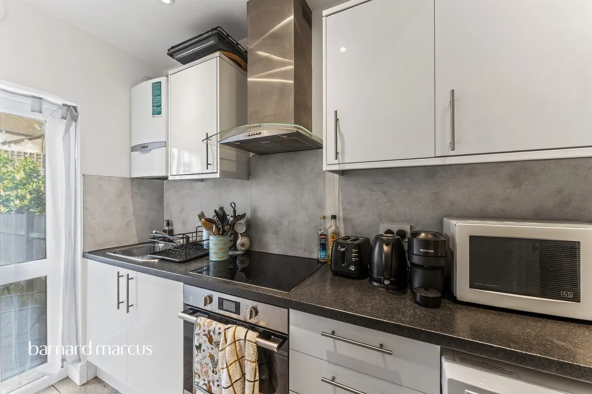 Flat Leverson Street in Greater London