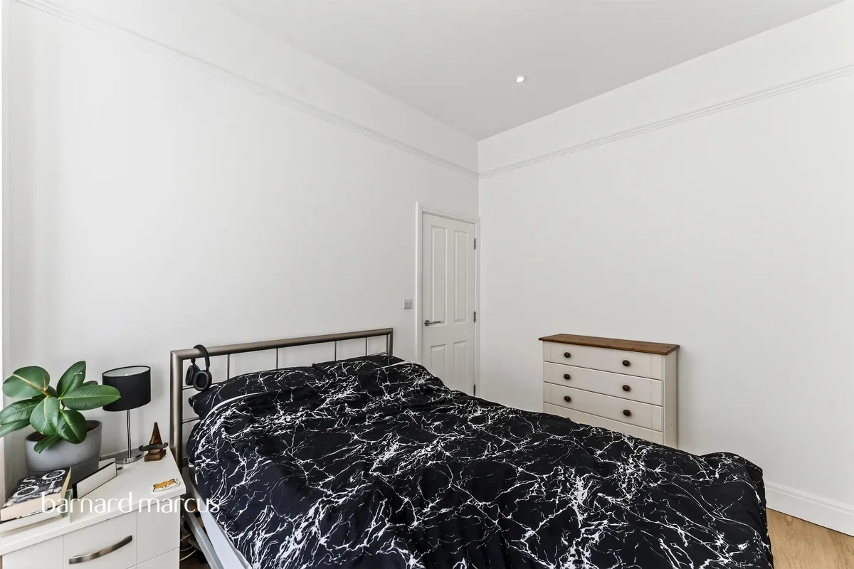 Flat Leverson Street in Greater London