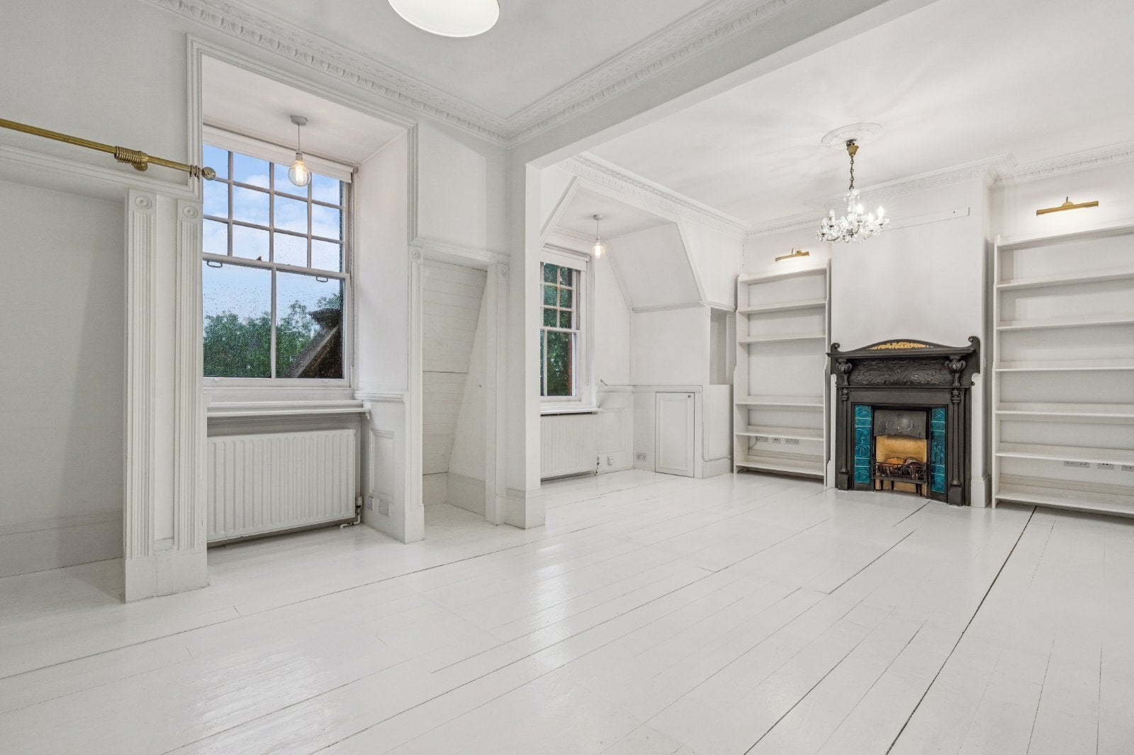 Flat Sloane Gardens in Greater London
