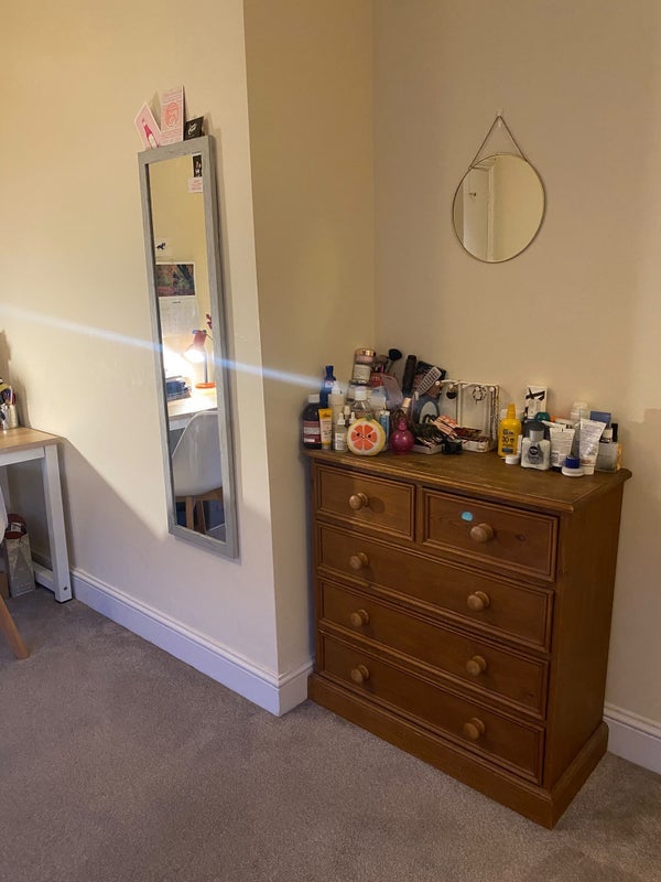 Room Balham Hill in Greater London
