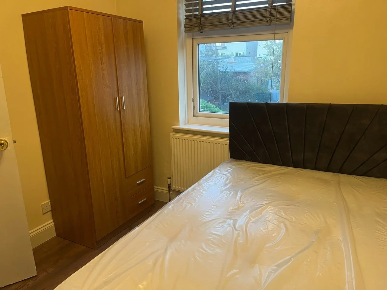 Room Yorkland Avenue in Greater London