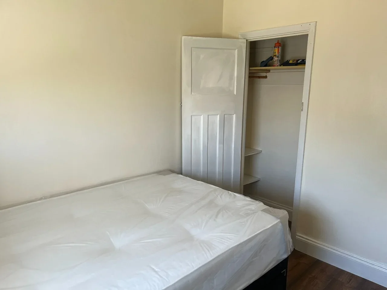 Room Yorkland Avenue in Greater London