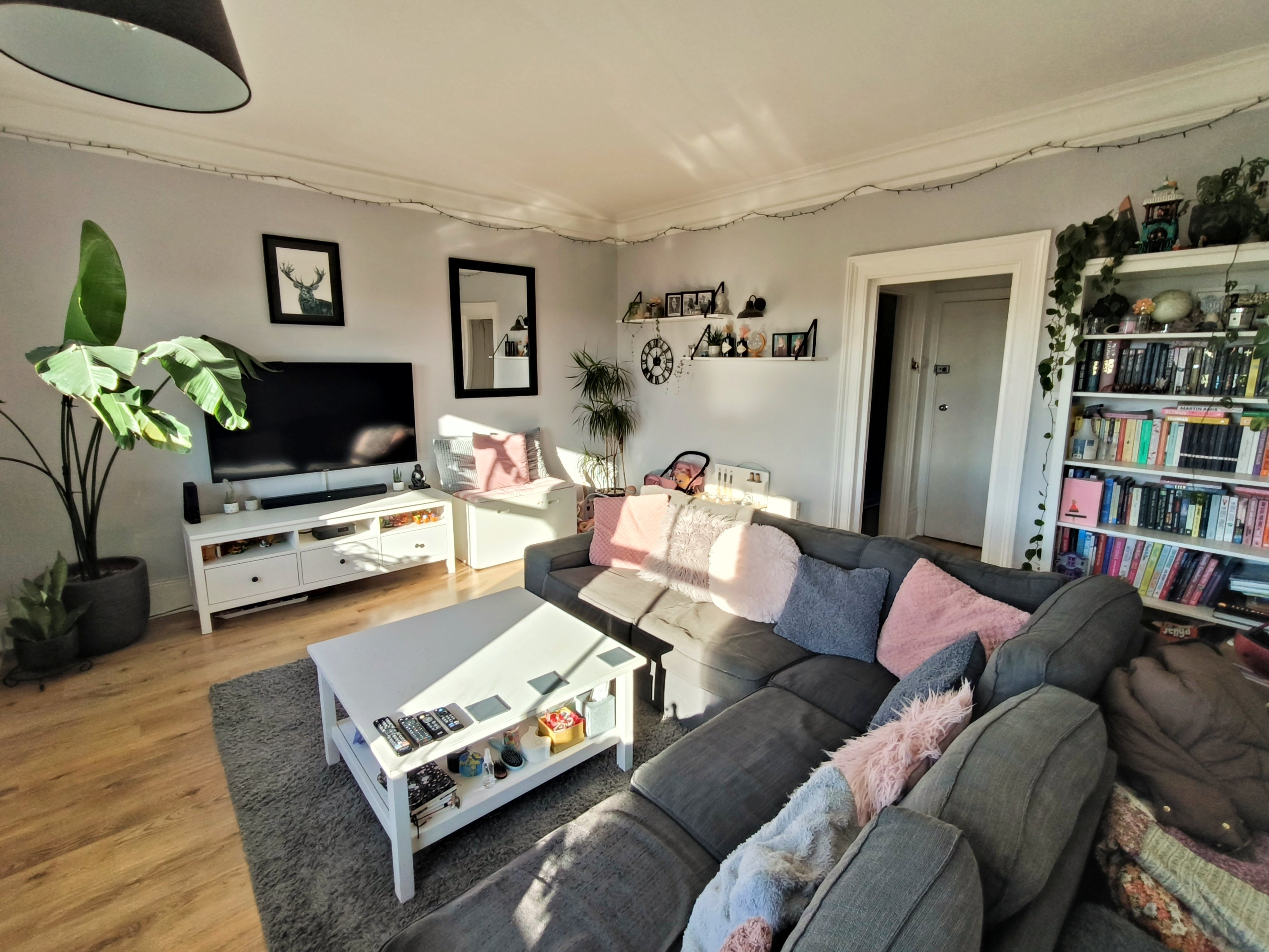 Flat Clarence Parade in Portsmouth