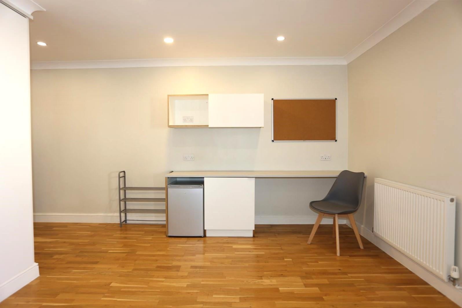 Room Regency Square in Brighton