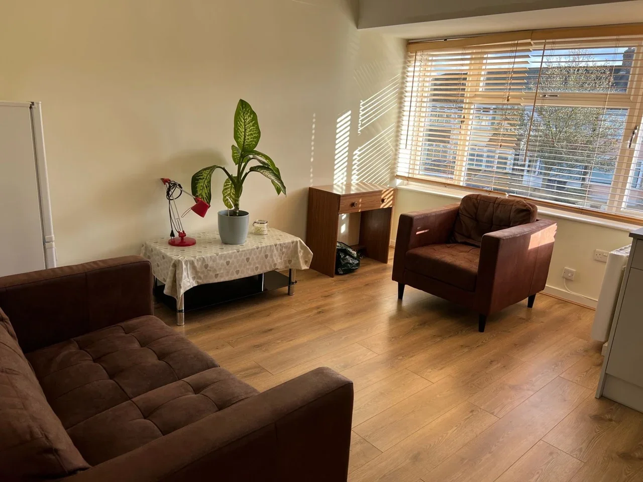 Flat Perimeade Road in Greater London