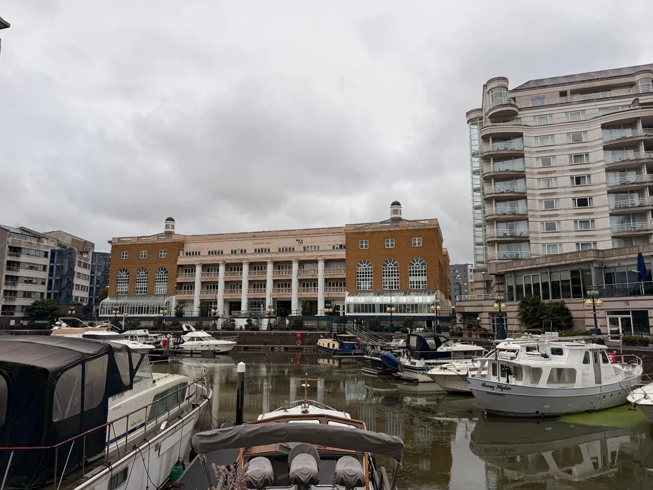Flat Chelsea Harbour Drive in Greater London