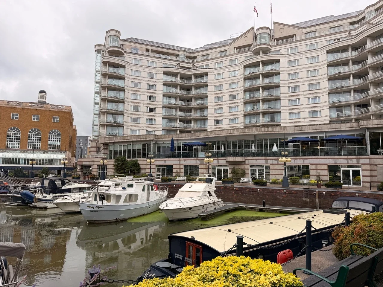 Flat Chelsea Harbour Drive in Greater London