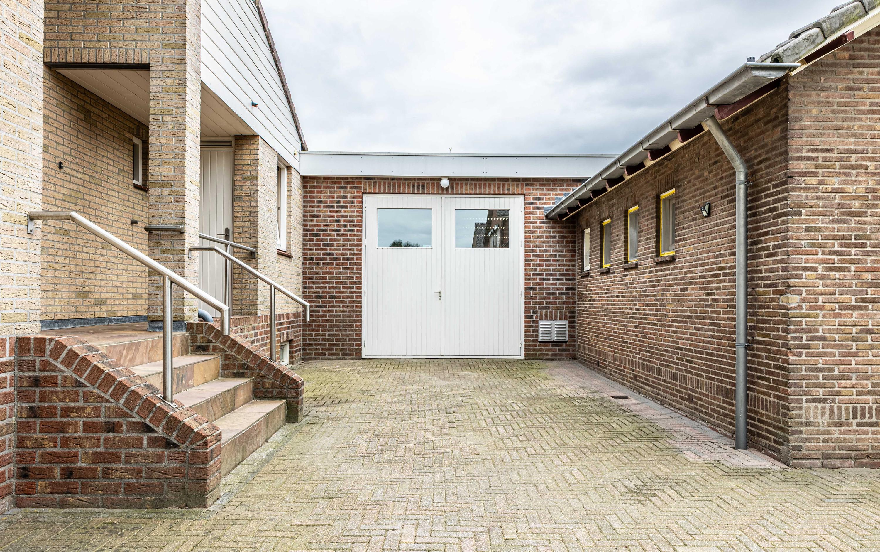 Twee-onder-één-kap te koop: Waalderweg 13A, Mariënvelde