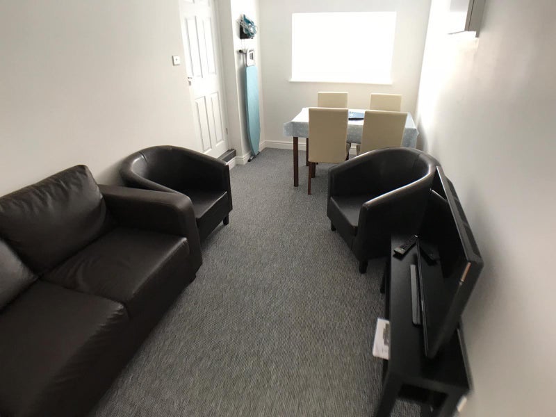Room Preston Close in Coventry