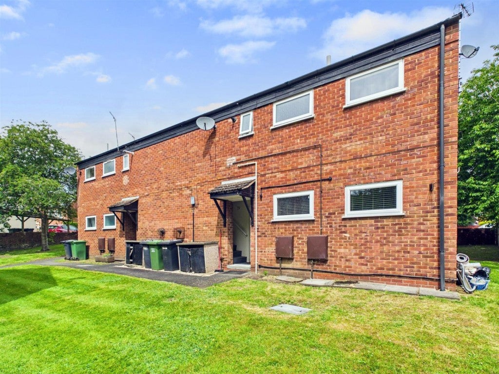 House Lodge Close in Wyre Forest