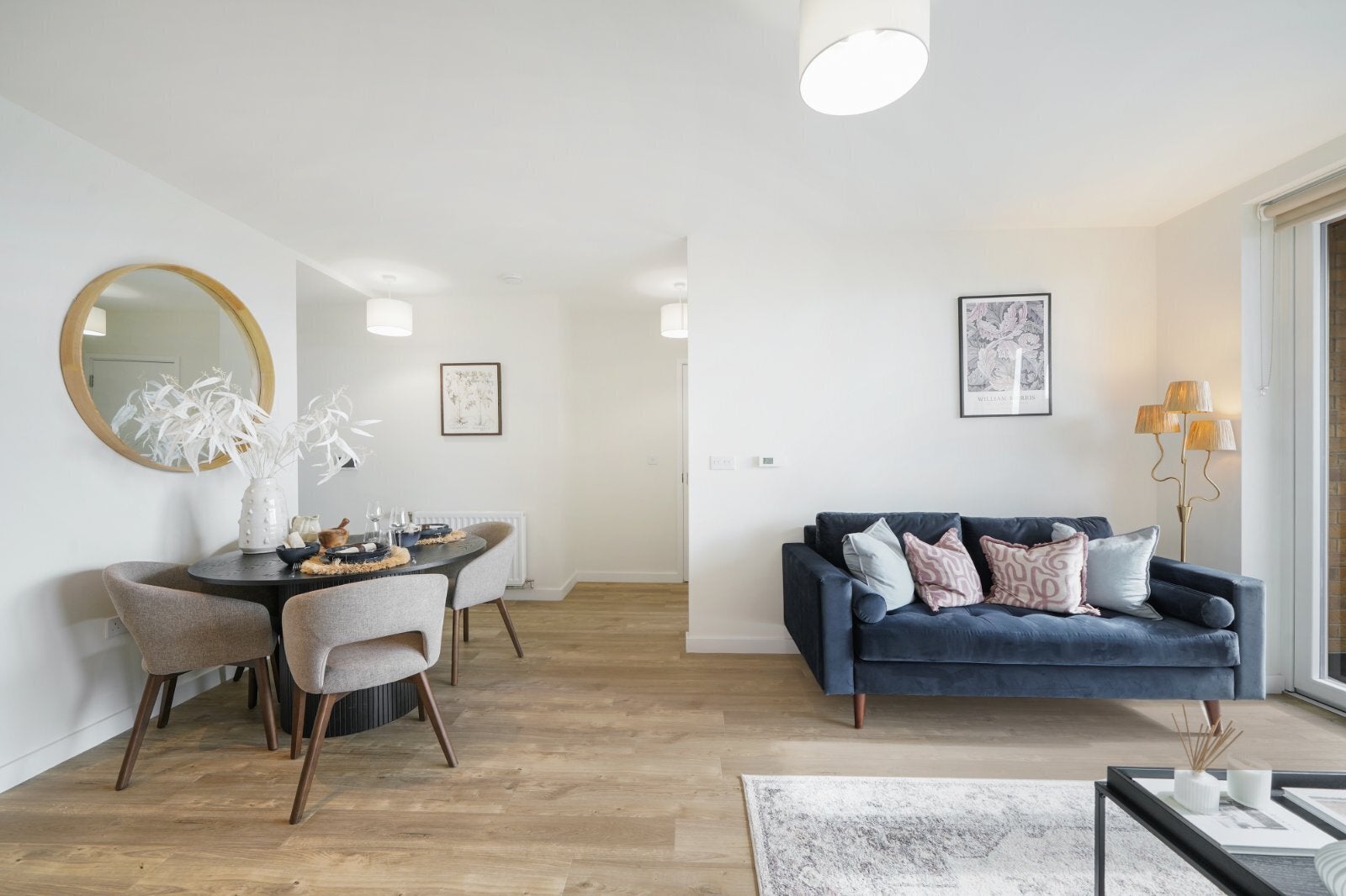 Flat Elmsleigh Road in Borough of Spelthorne