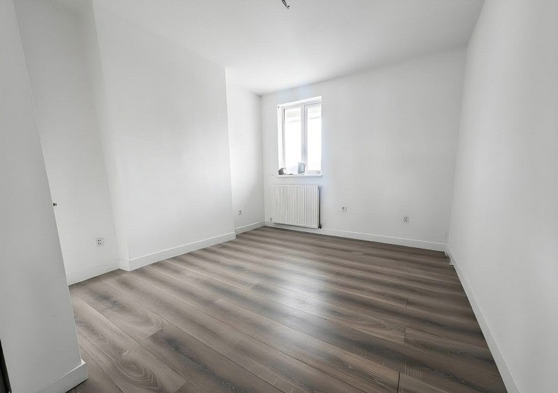 Flat Coopers Lane in Greater London