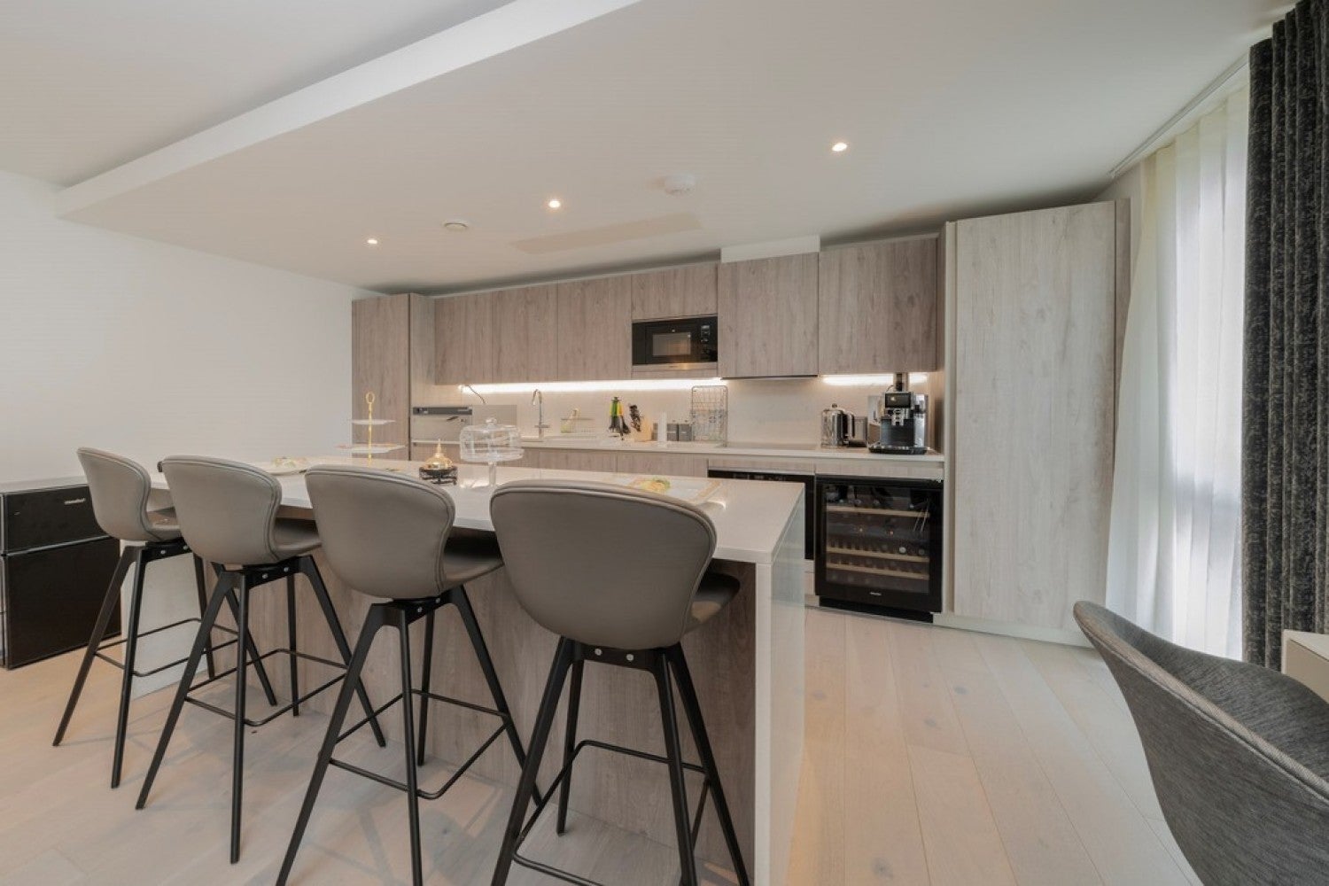 Flat Eltringham Street in Greater London