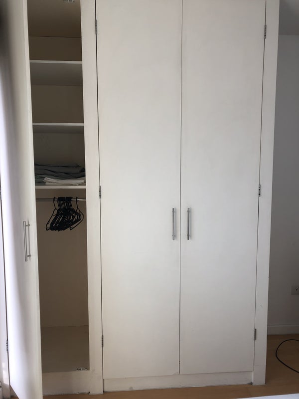 Room Vale End in Greater London