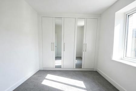 Flat Dairy Way in Kibworth Beauchamp