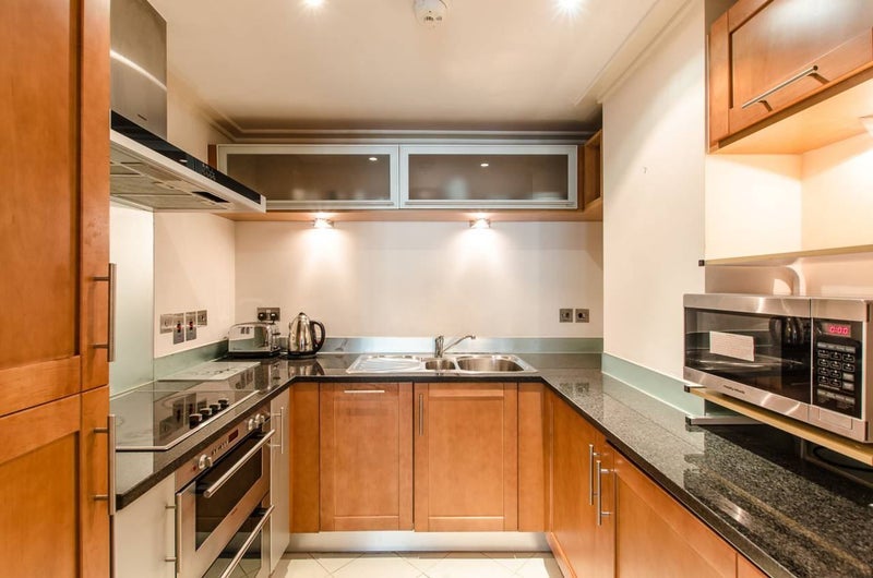 Room Alexia Square in Greater London