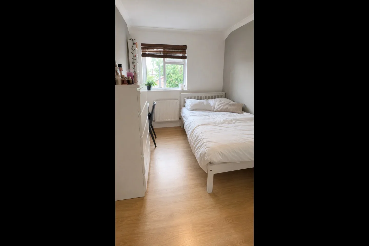 Room Argyle Road in Greater London