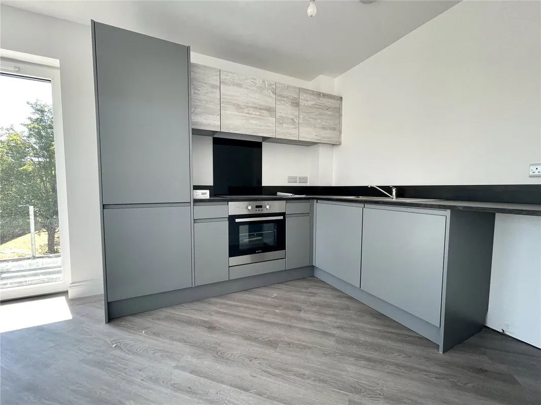 Flat Wimborne Road in Poole