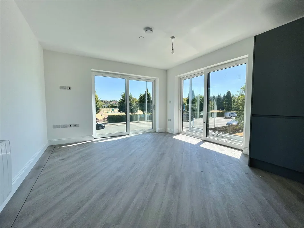 Flat Wimborne Road in Poole