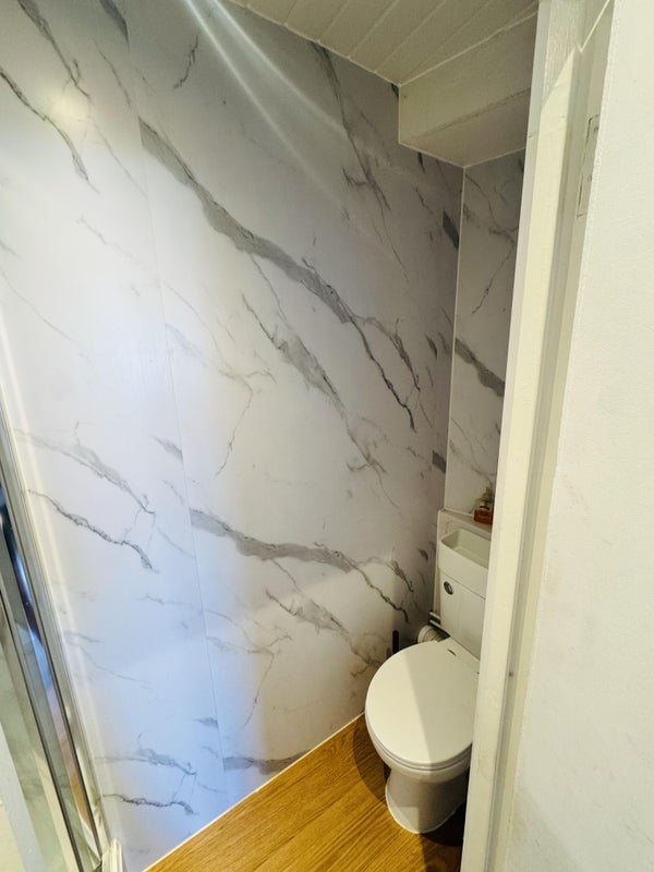 Room Plaistow Lane in Greater London