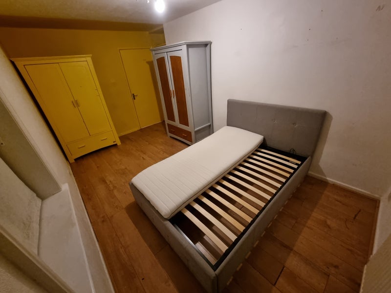 Room Marl Croft in Preston