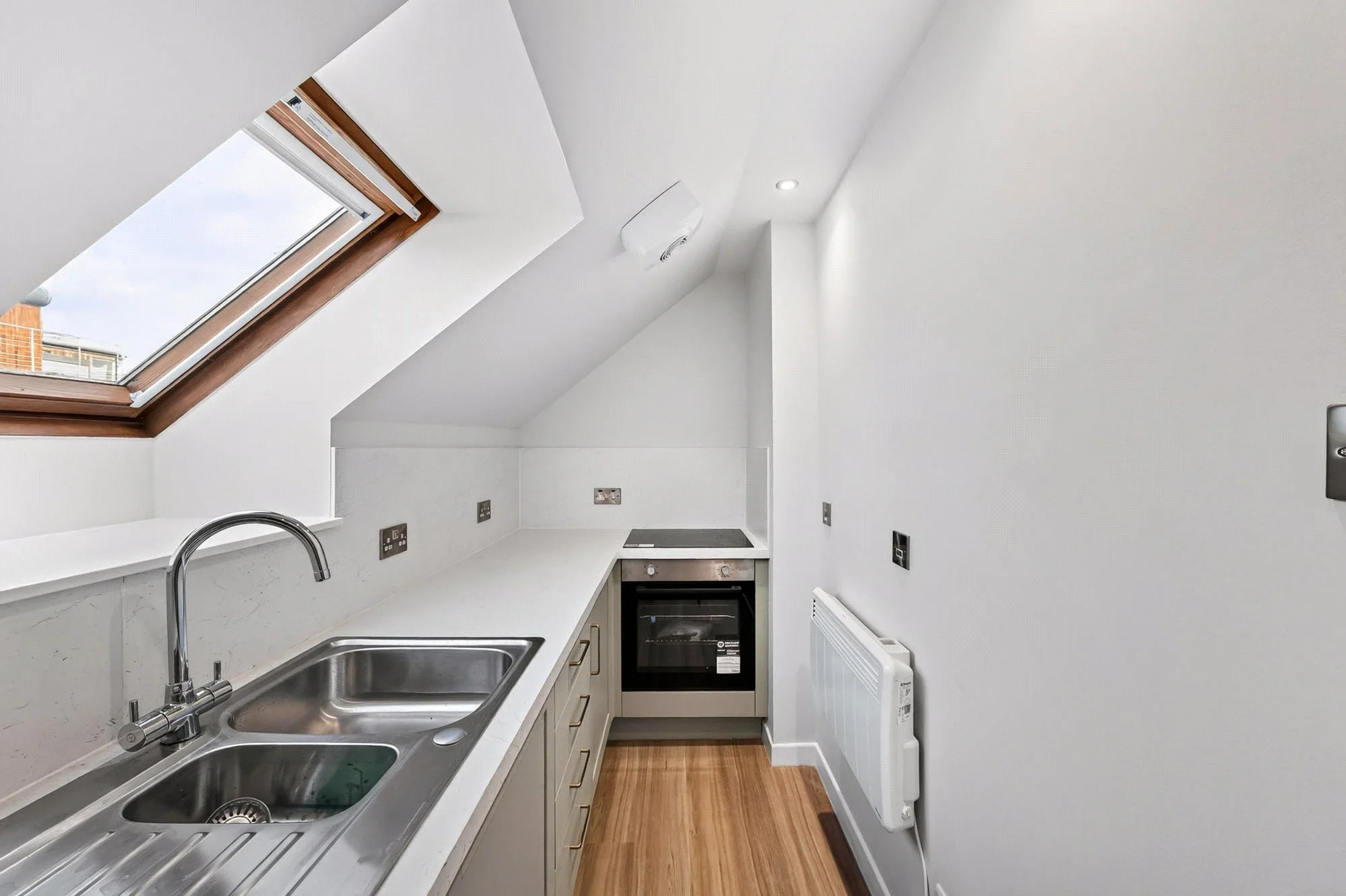 Flat Maritime Street in City of Edinburgh