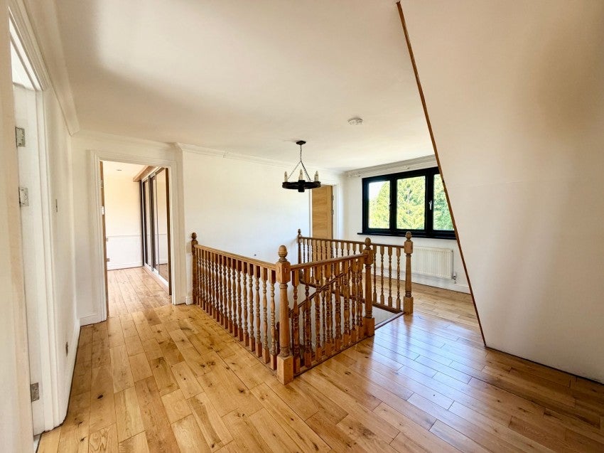 House Ouseley Road in Wraysbury