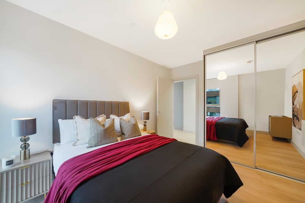 Flat Randalls Way in Mole Valley