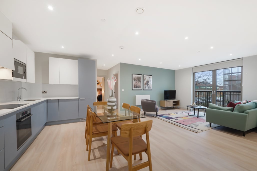 Flat Randalls Way in Mole Valley