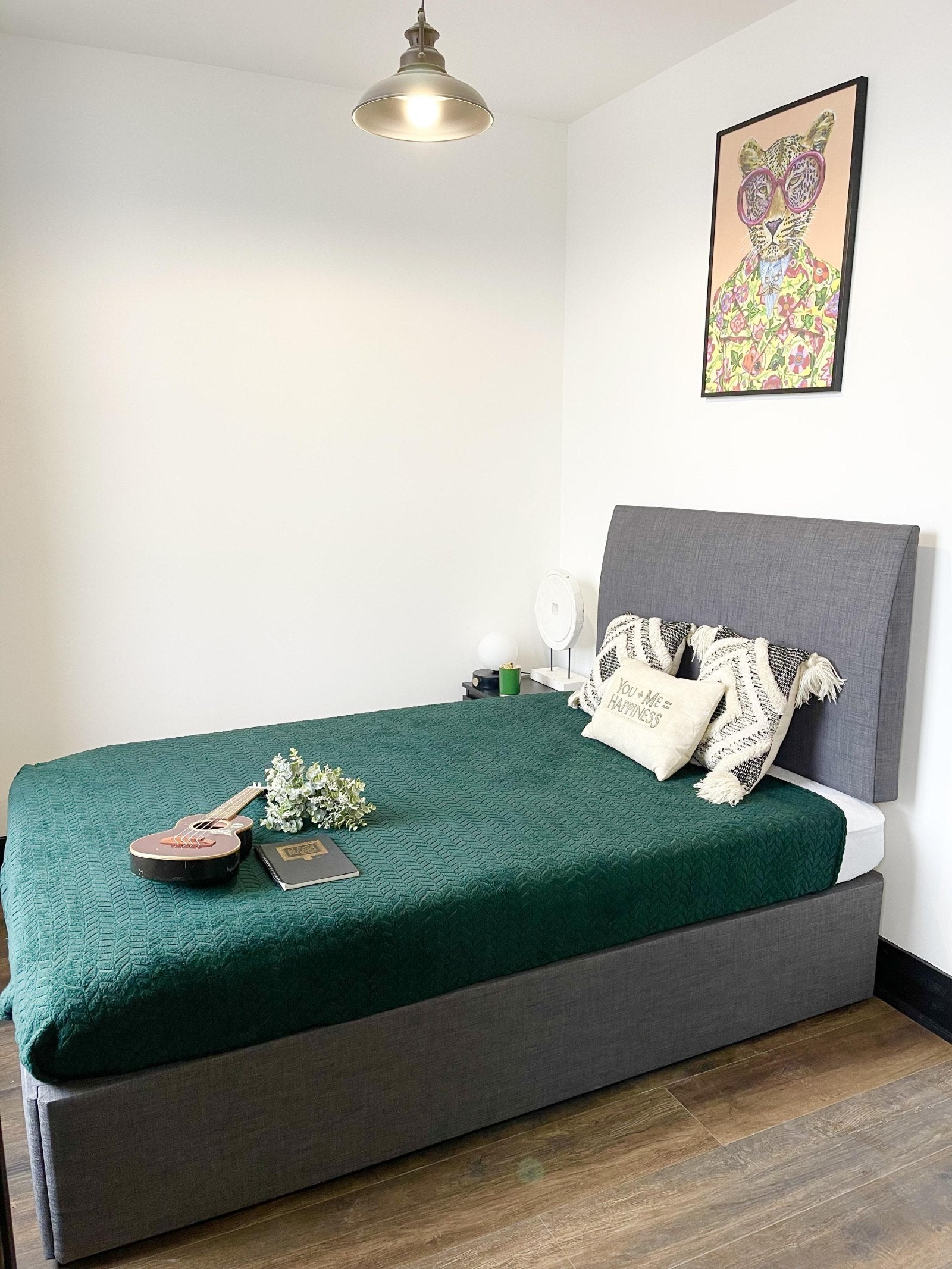 Room St Giles Street in Northampton