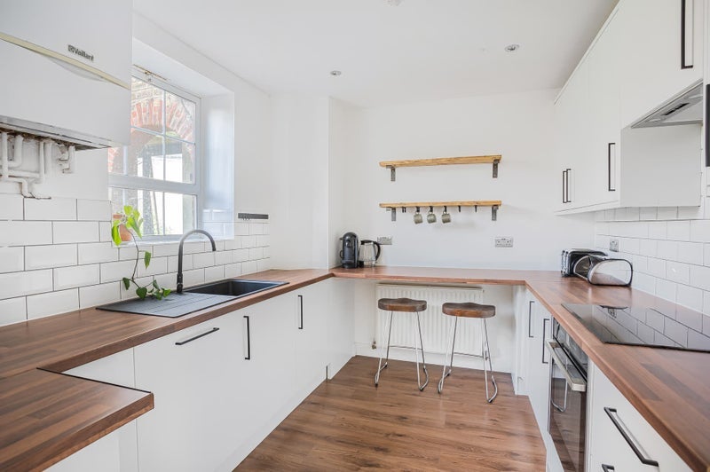 Flat Hornsey Street in Greater London