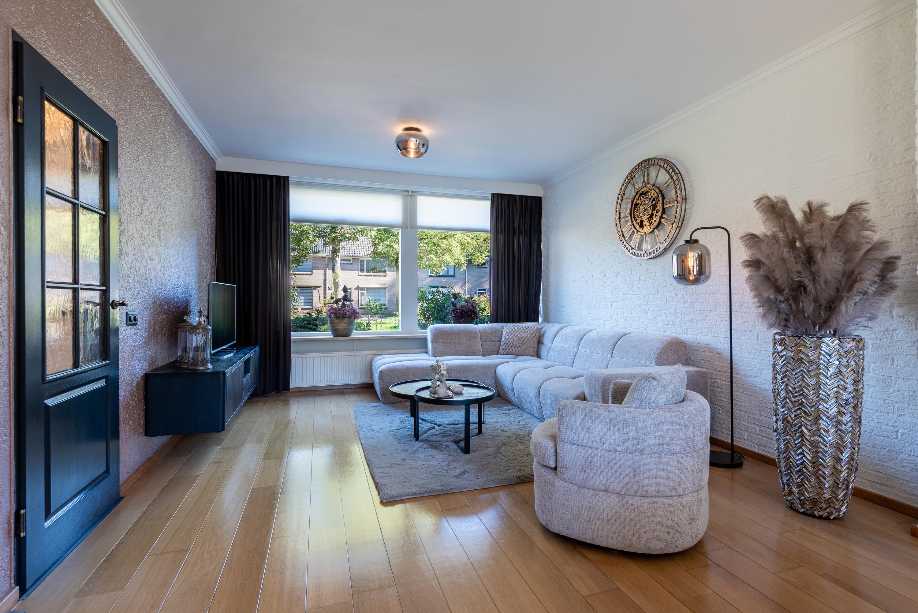 Tussenwoning te koop: Basstraat 40, Helmond