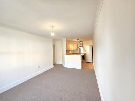 Flat Lion Court in Northampton