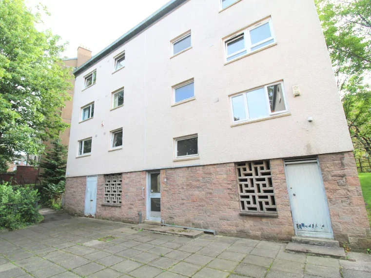 House Birch Court in Doune