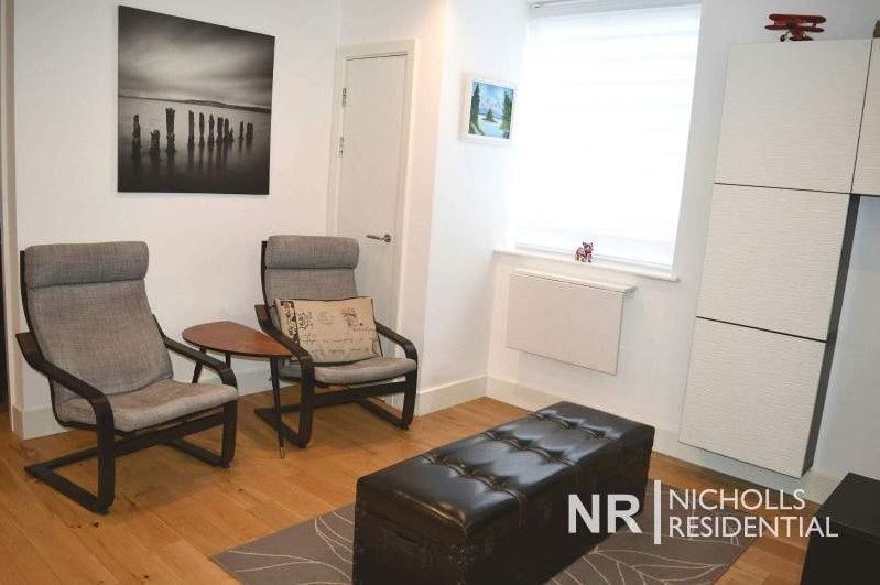 Flat Ashley Avenue in Epsom and Ewell