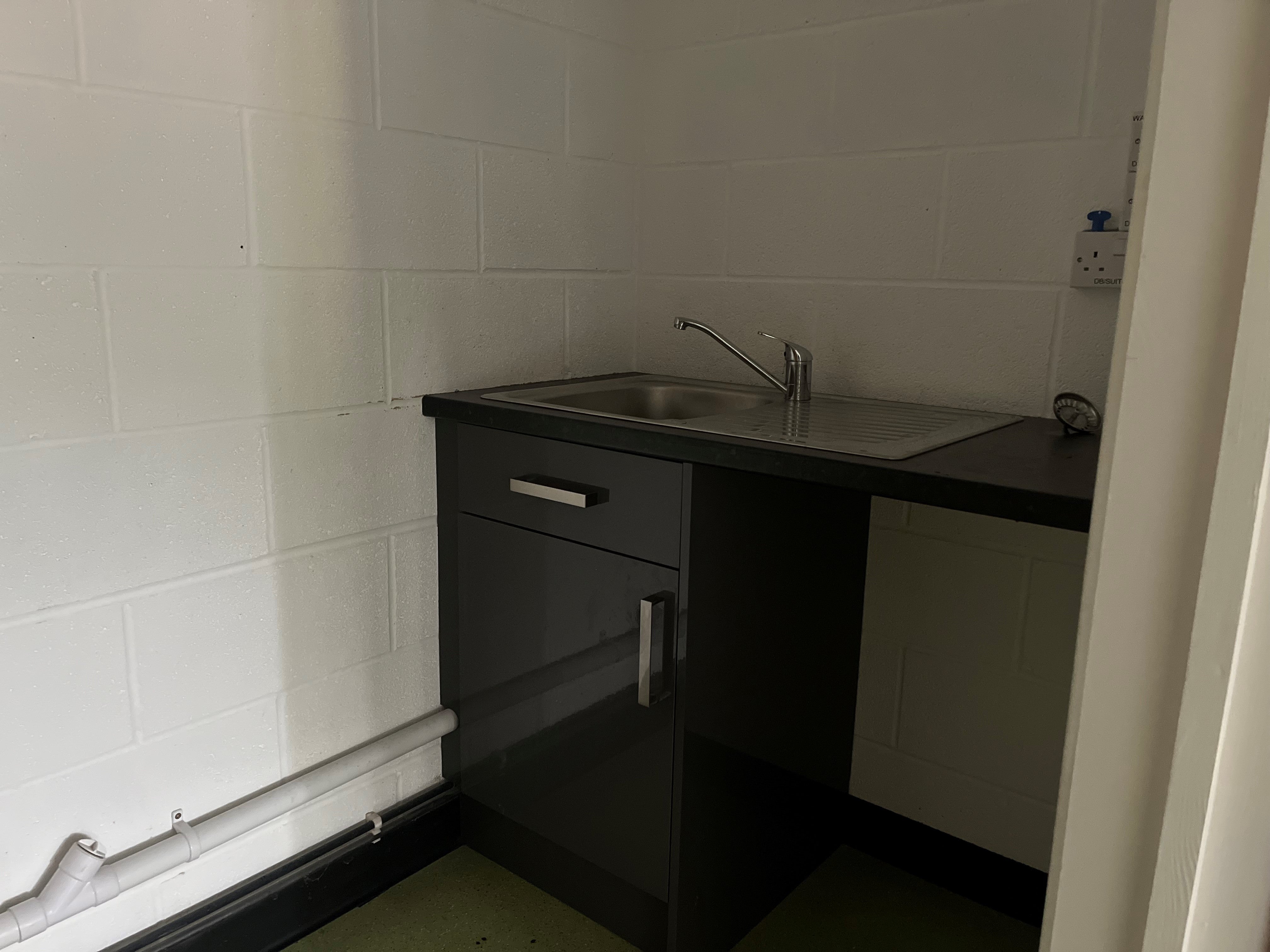 Flat Brunel Way in Stonehouse