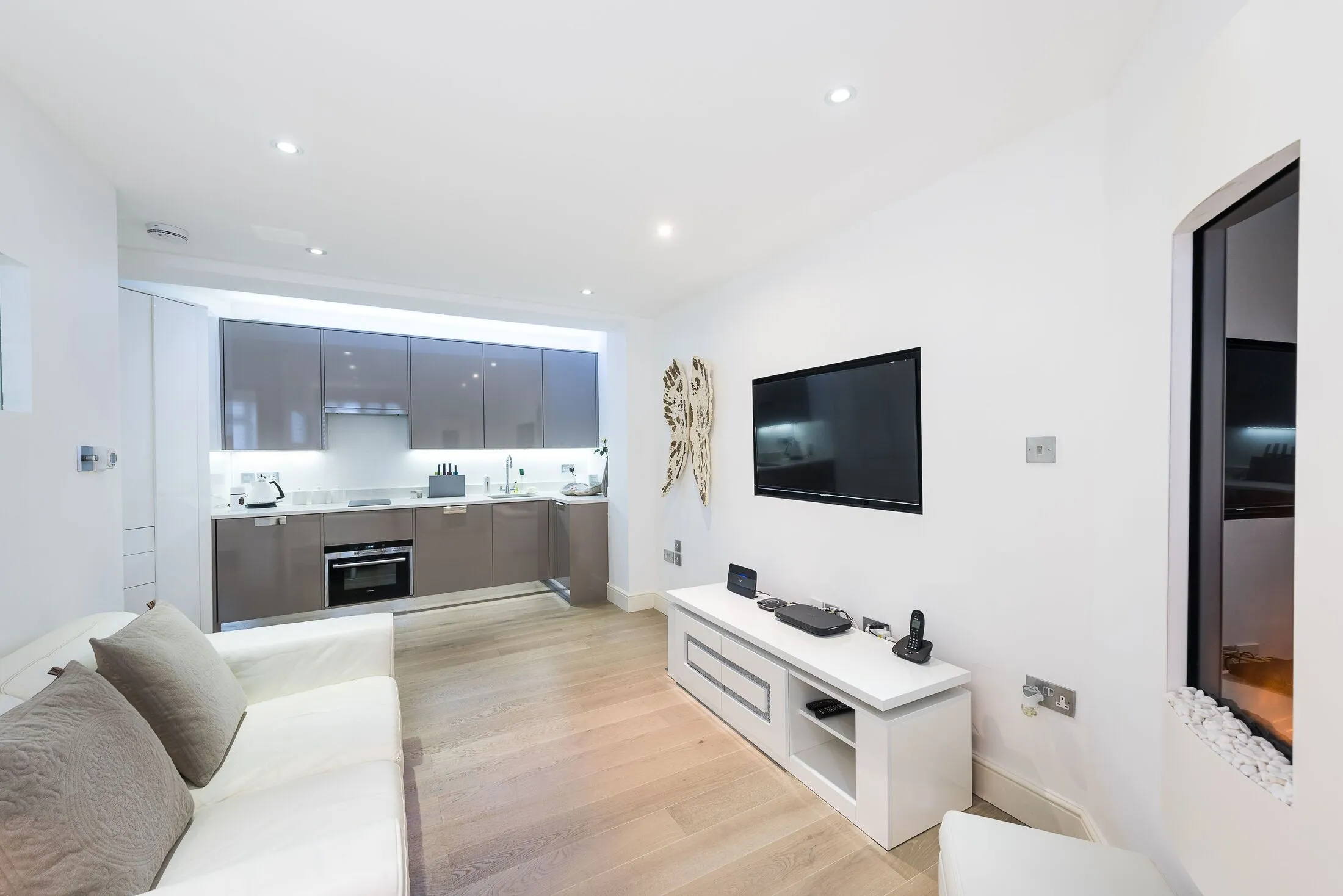 Flat Pont Street Mews in Greater London